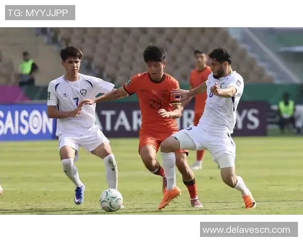 中国与乌兹别克足球精彩重播回顾赛场瞬间与精彩进球分析